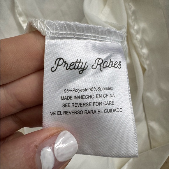 PRETTY ROBES Ivory Satin Bride Robe - Picture 6 of 6